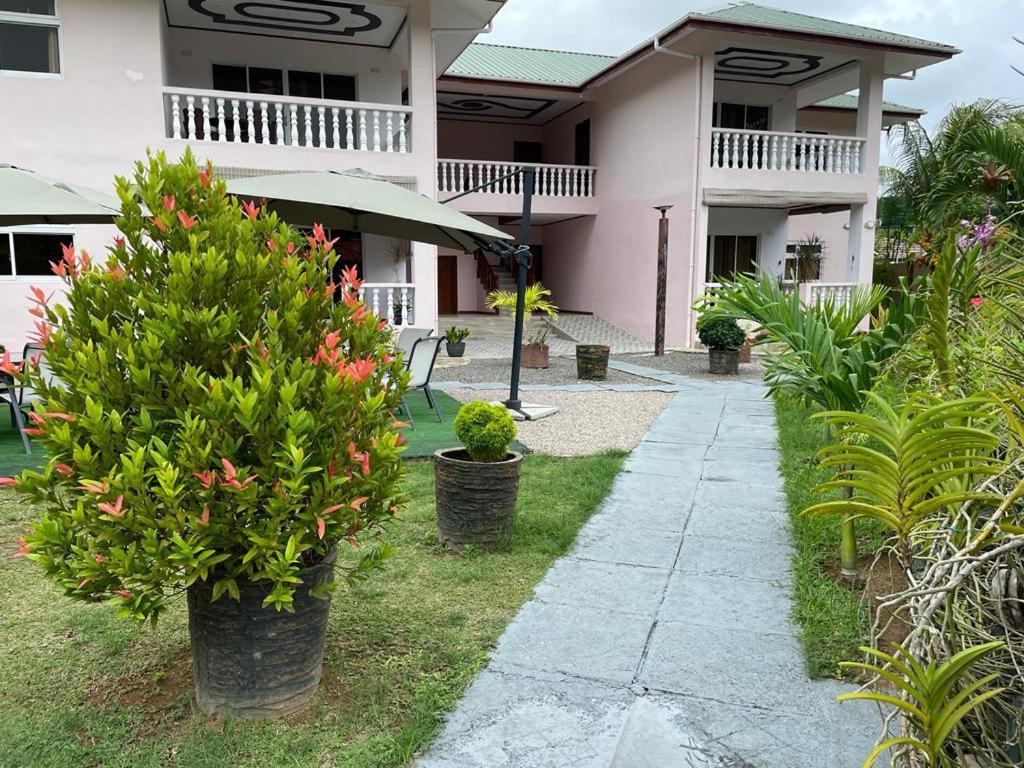 Mokara Holiday Apartment Anse Royale Kültér fotó
